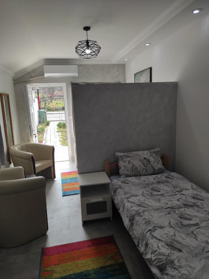 Vila Mila Riverside Apartments Smederevo Exterior foto