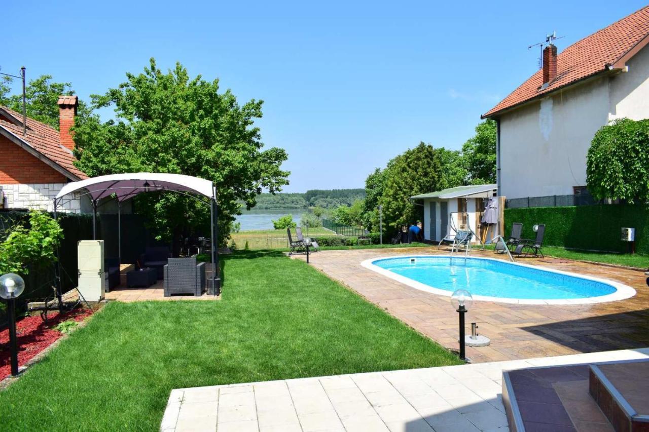 Vila Mila Riverside Apartments Smederevo Exterior foto